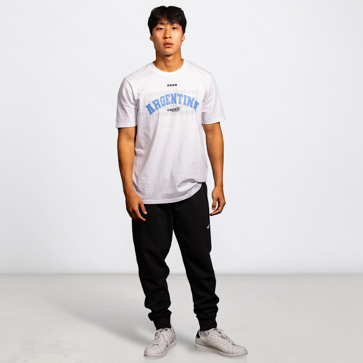 Argentina soccer crew neck tee, white with blue Argentina graphic and Capelli logo