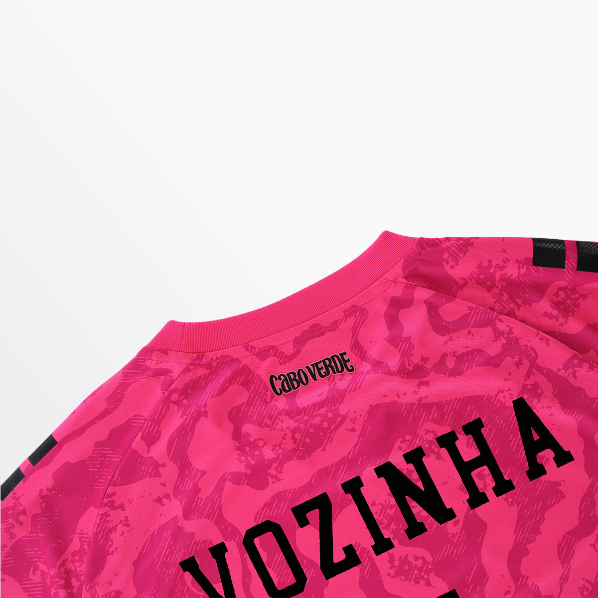 Youth Cabo Verde 2026 Bright Pink Goalkeeper Replica Jersey
