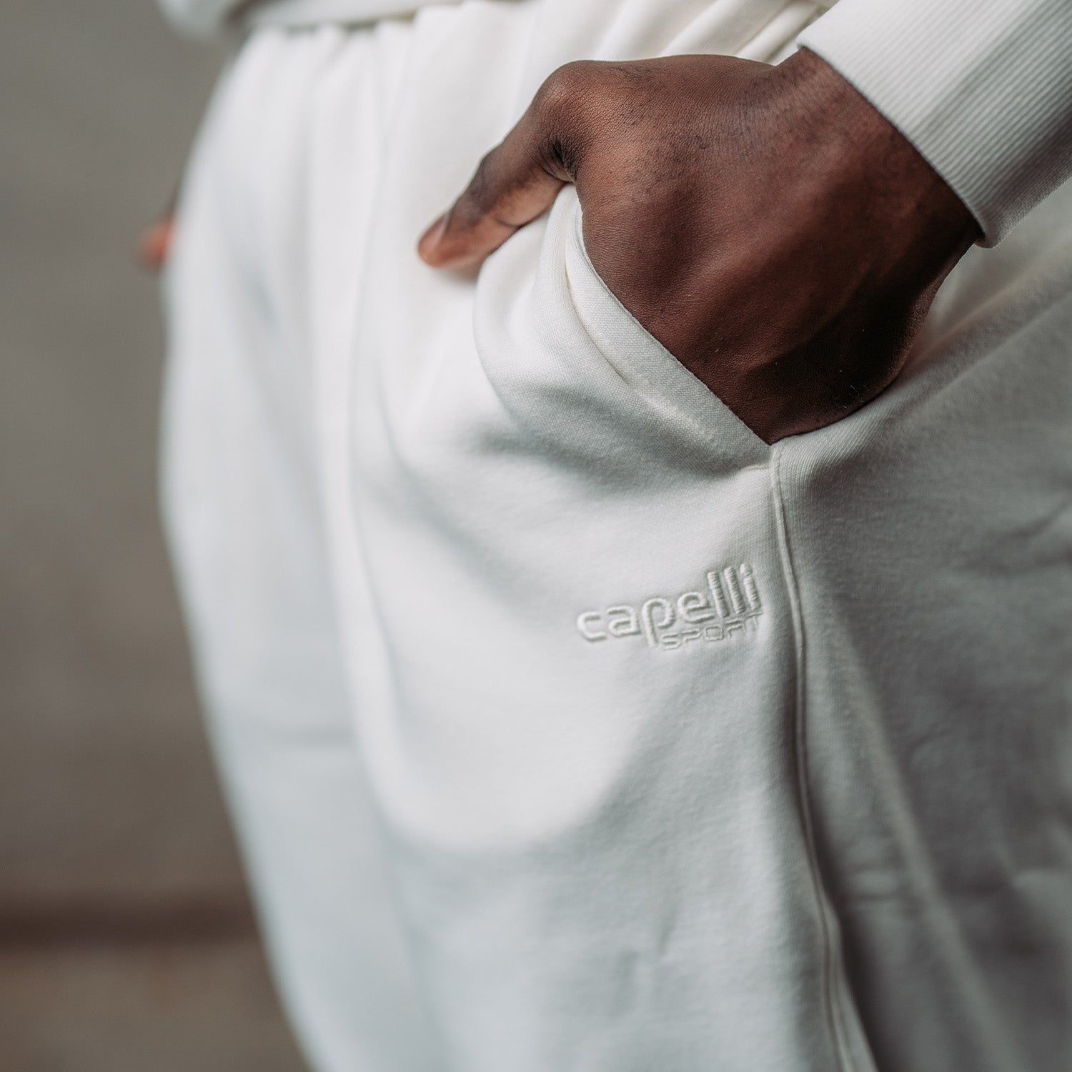 Men's Fleece Cargo Sweatpants Capelli Sport