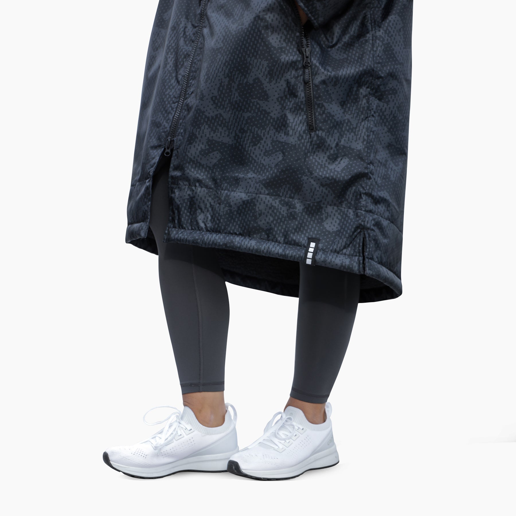 Adult Unisex Geo Camo Spectator Blanket Jacket Capelli Sport